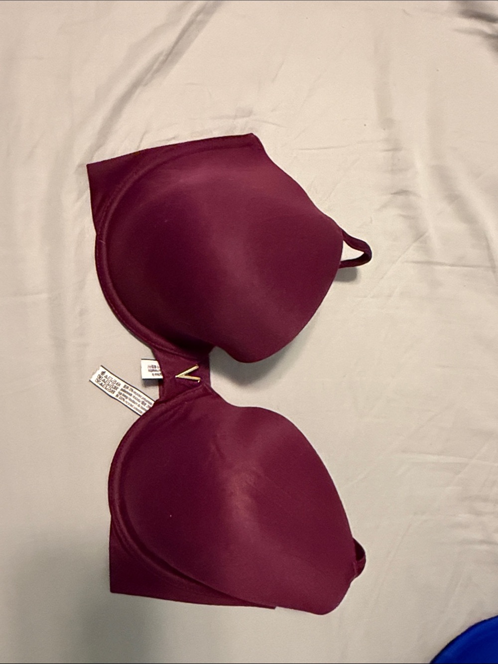 Victoria secret bras 34DD and 32DDD